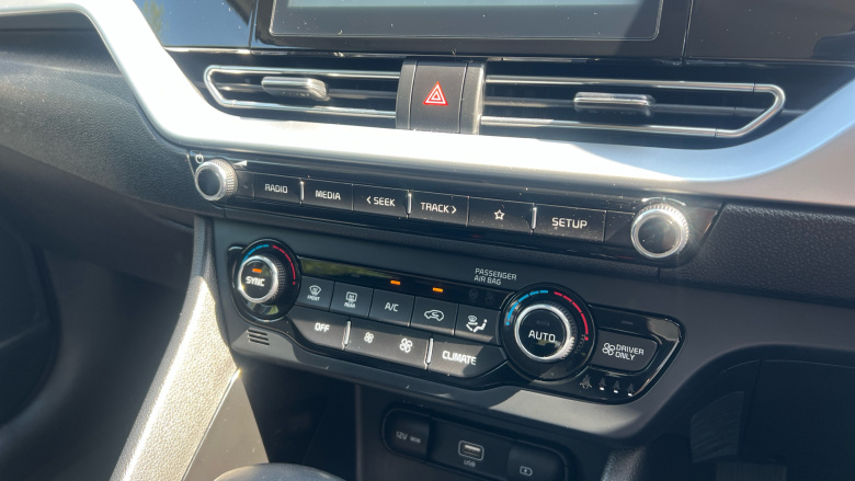 Kia Niro 1.6 GDi Hybrid 2 5dr DCT Hybrid Estate